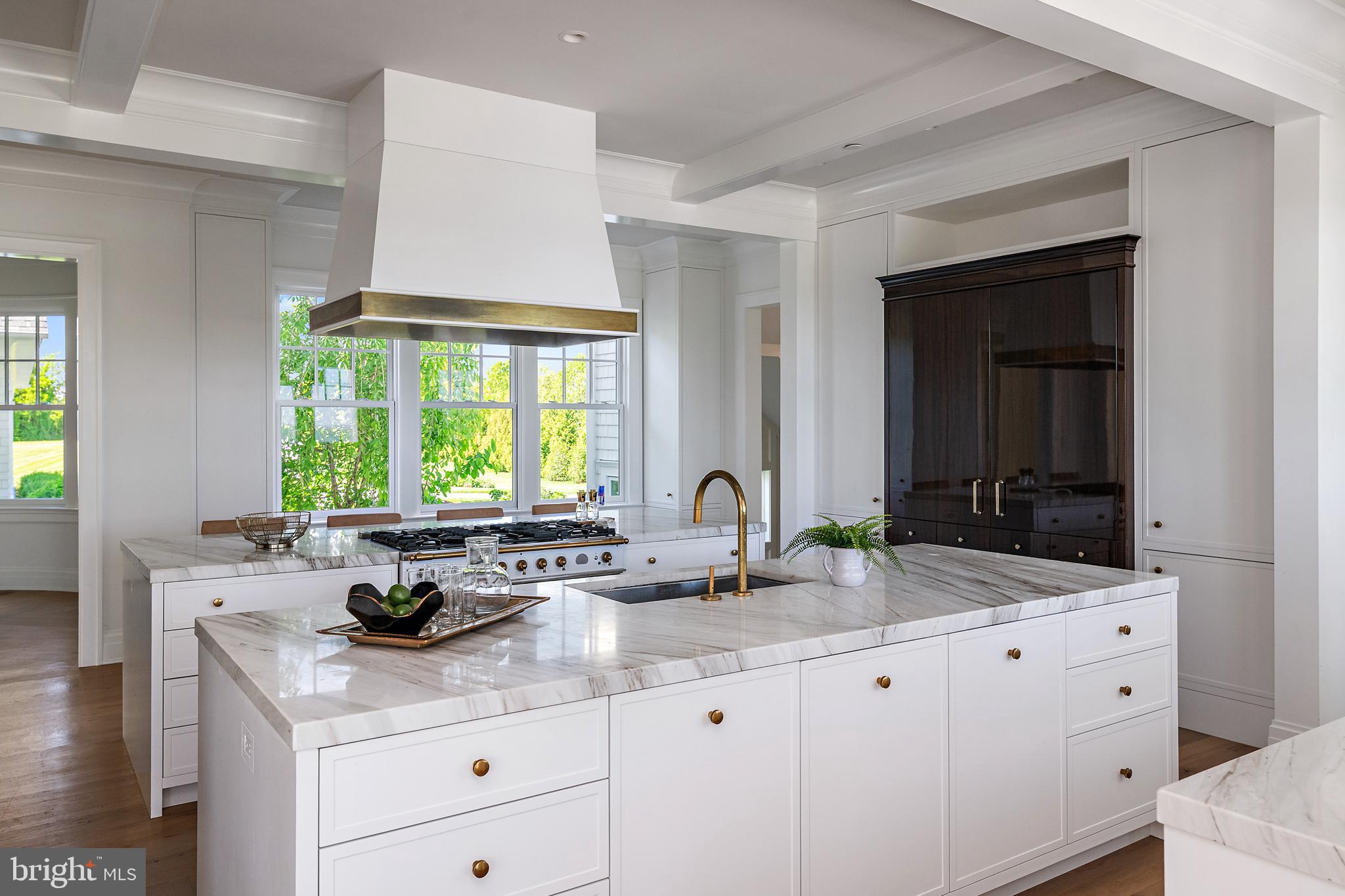MAIDSTONE FARM - Residential