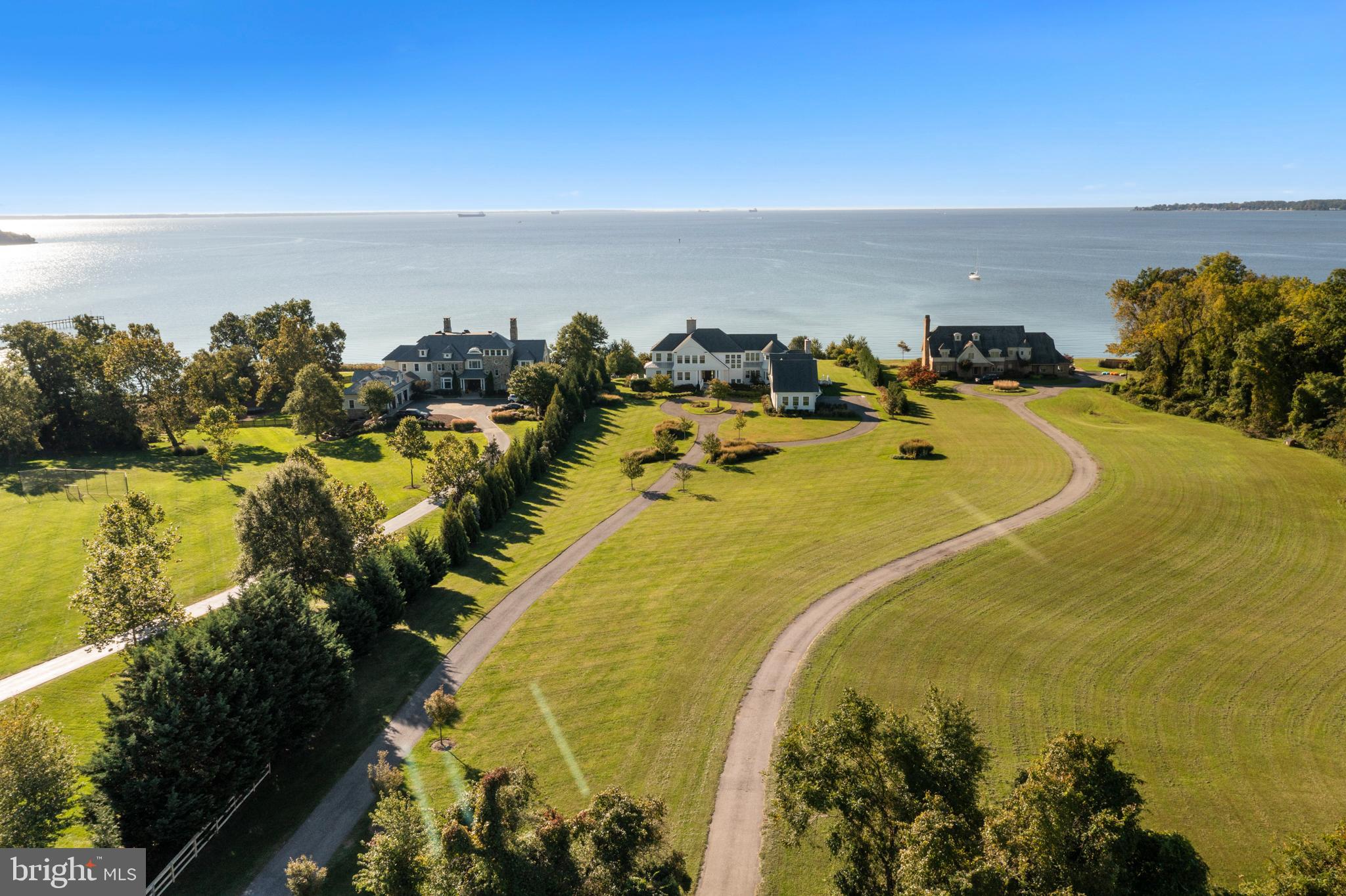 MAIDSTONE FARM - Residential