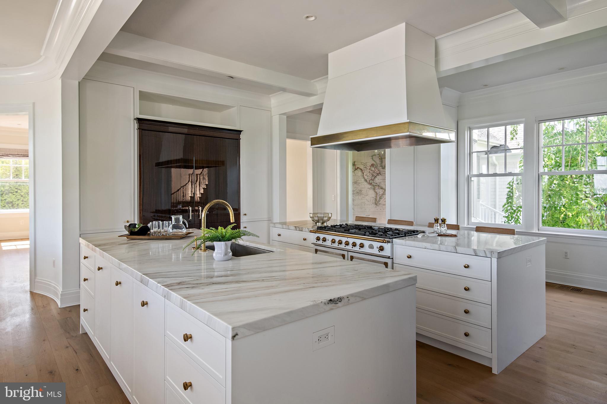 MAIDSTONE FARM - Residential