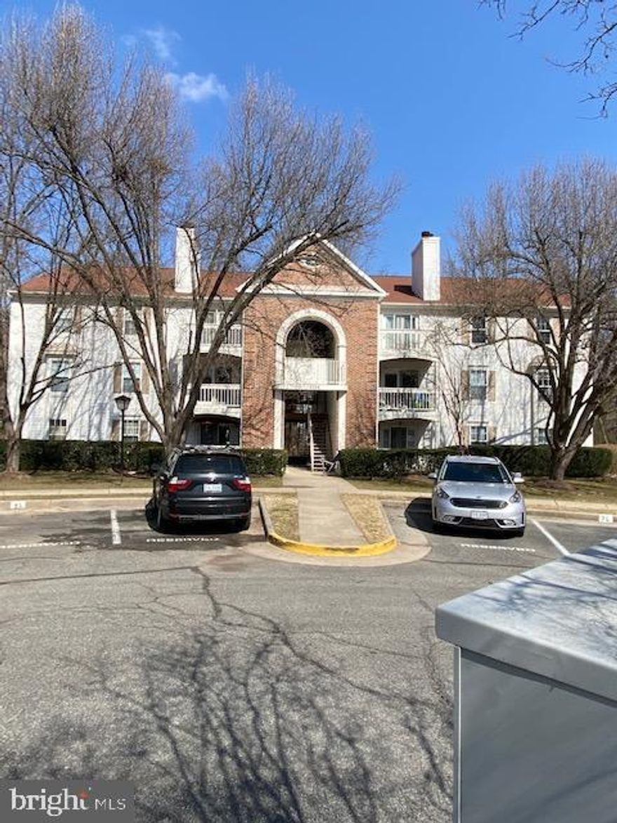 Awesome Top-Floor condo with 2 spacious Bedrooms and 2 full Bathrooms. Condo has vaulted ceiling, Wood burning fireplace and nice sized balcony. Galley Kitchen w/silestone counters. Laundry in unit. Pets case-by-case Small dogs <30lbs (No Cats). 1 Assigned parking space. Super close to Belvoir, Parkway, Wegmans! All TAG Home Management residents are required to be enrolled in the Resident Benefits Package (RBP)