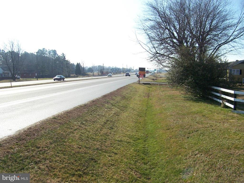 EASTON - Commercial Sale