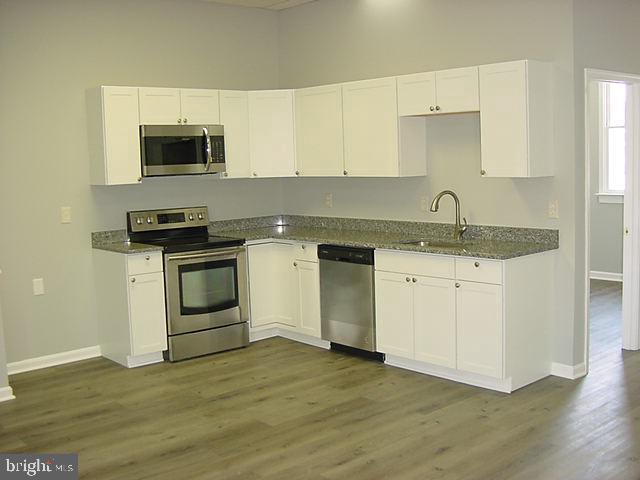 OLD TOWN FRONT ROYAL - Residential Lease