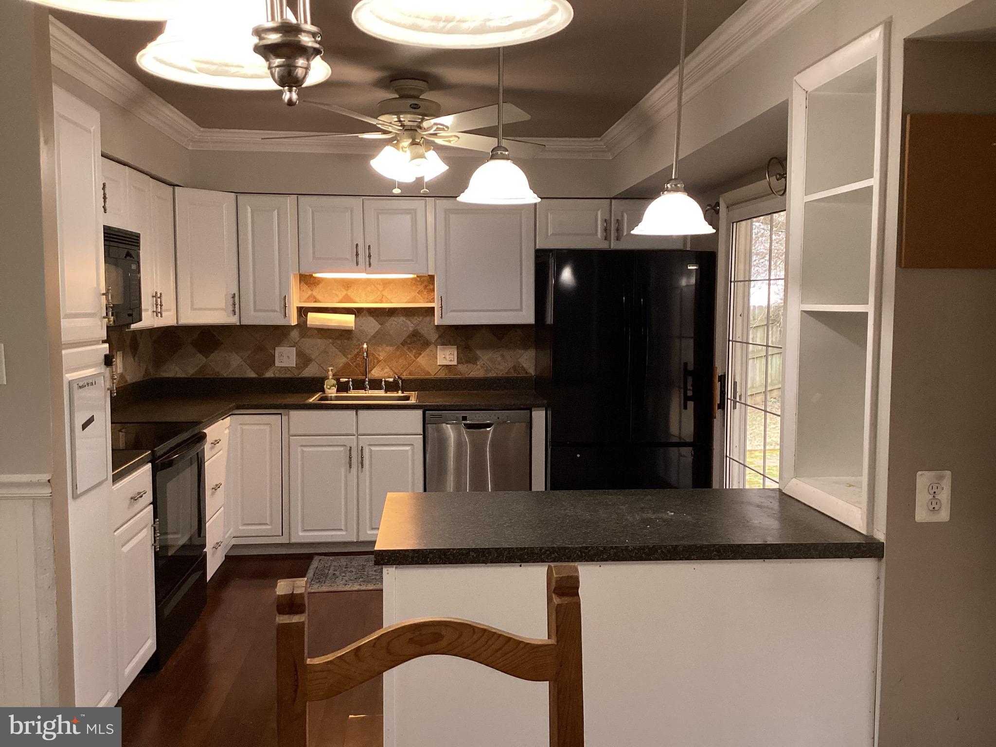 BRIGHT OAKS - Residential