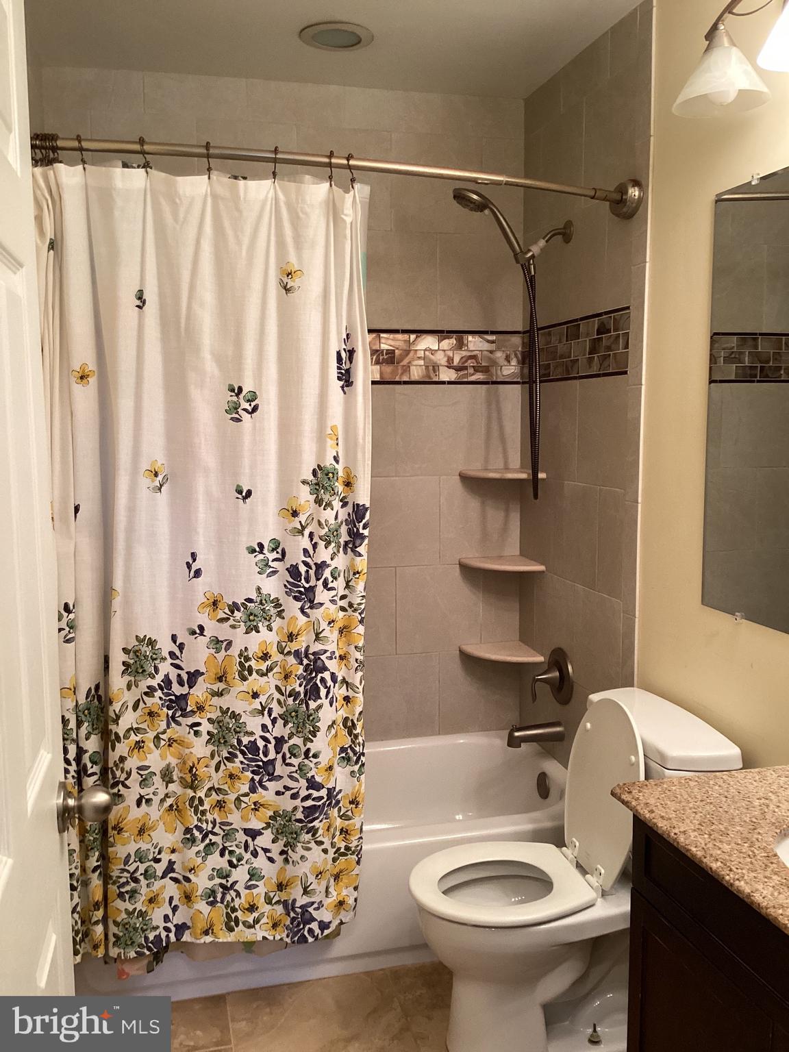 BRIGHT OAKS - Residential