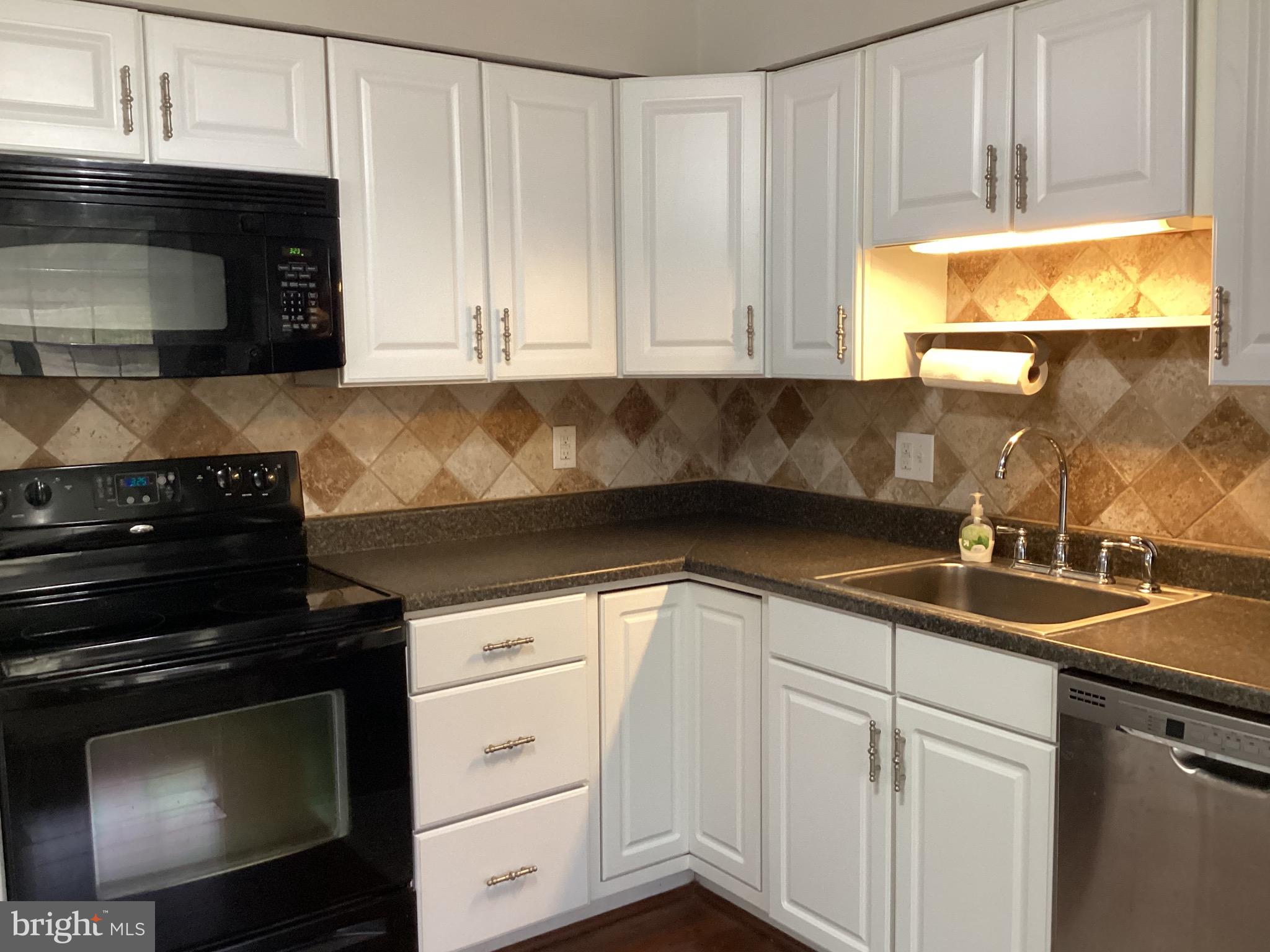 BRIGHT OAKS - Residential