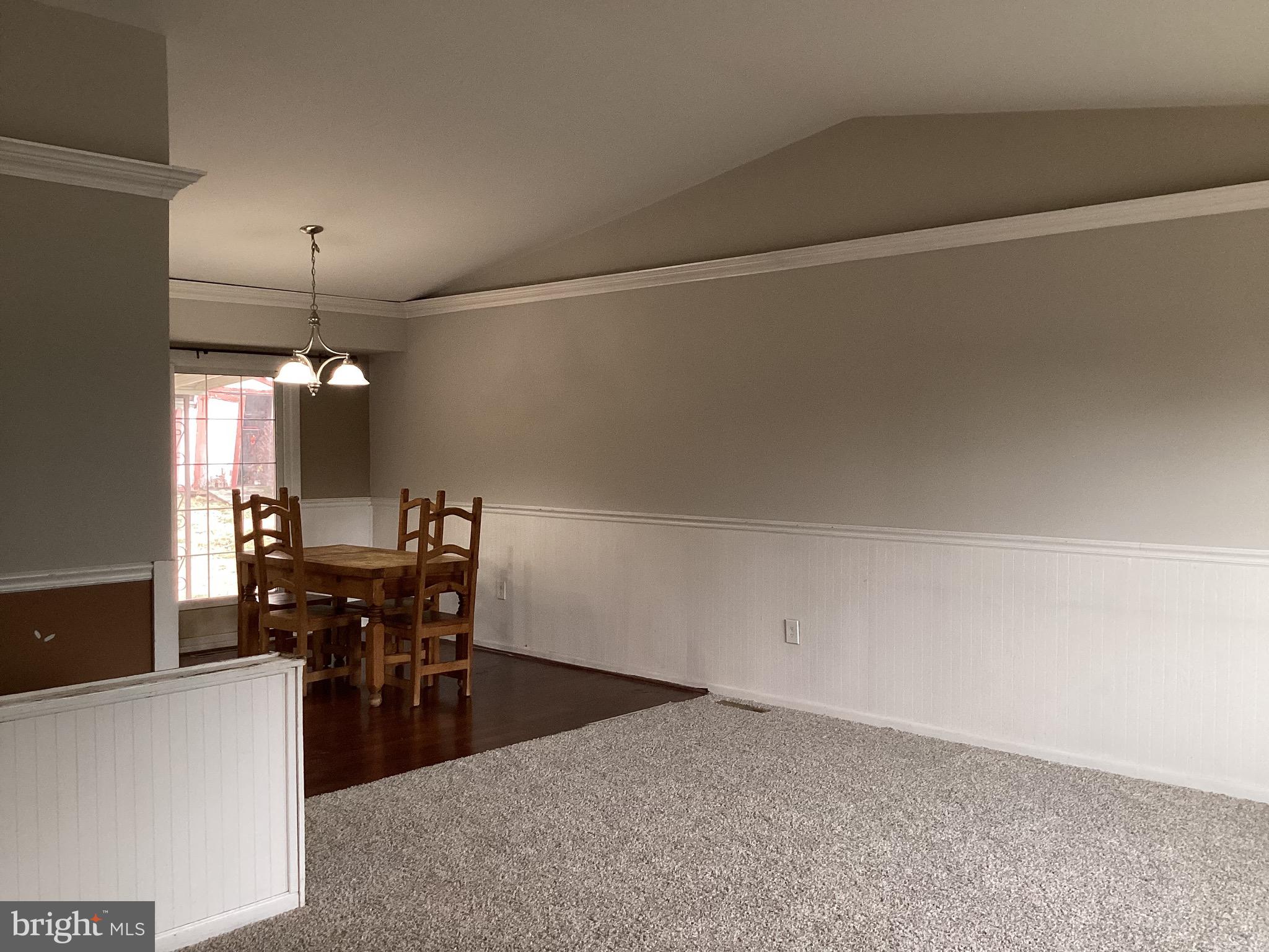 BRIGHT OAKS - Residential