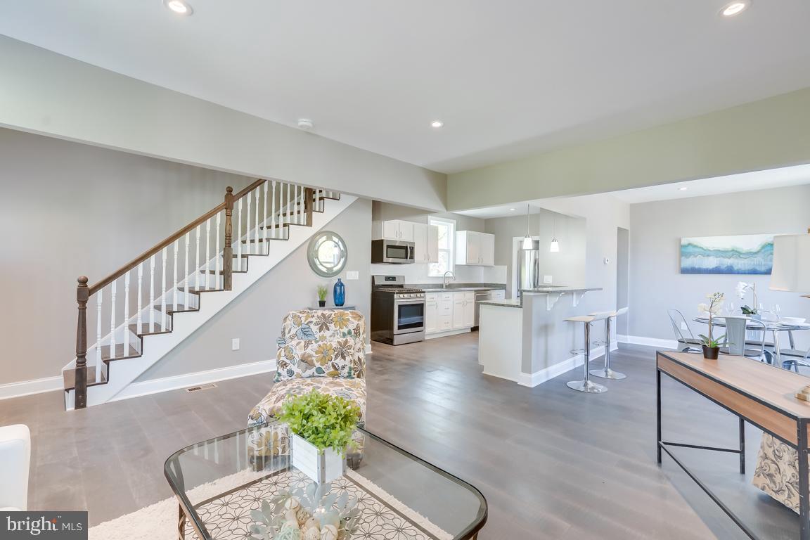 MT RAINIER - Residential Lease