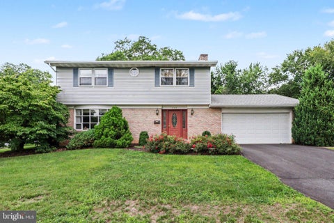 Photo of 999 Beech Avenue, HERSHEY, PA 17033 (MLS # PADA2064054)