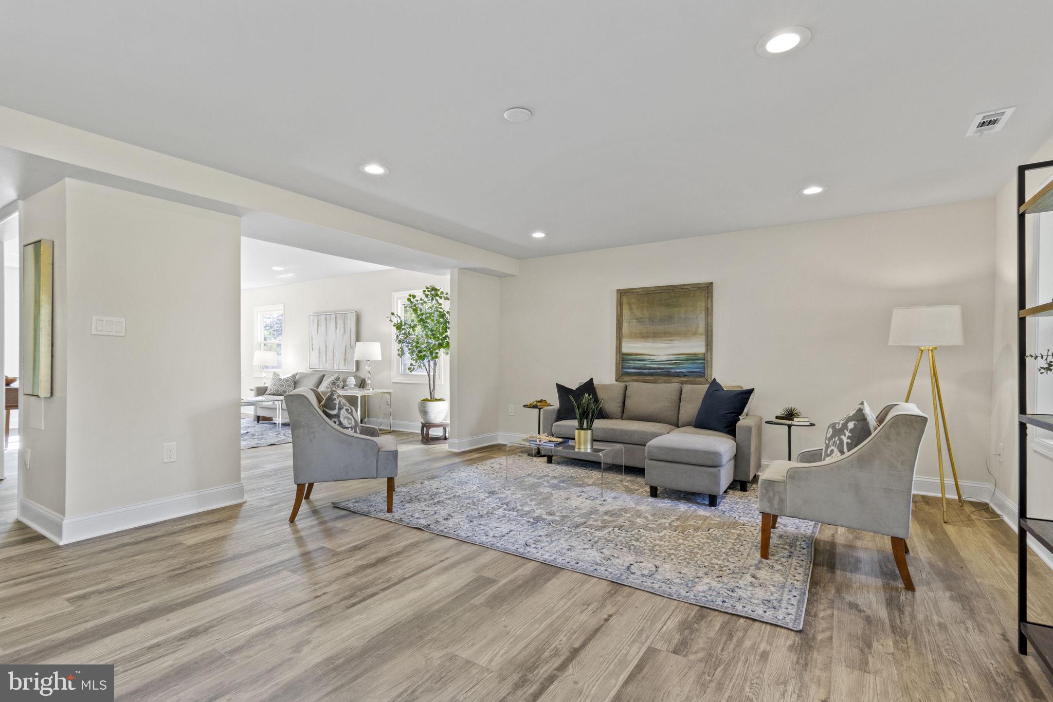 BUCKINGHAM AT BELAIR - Residential