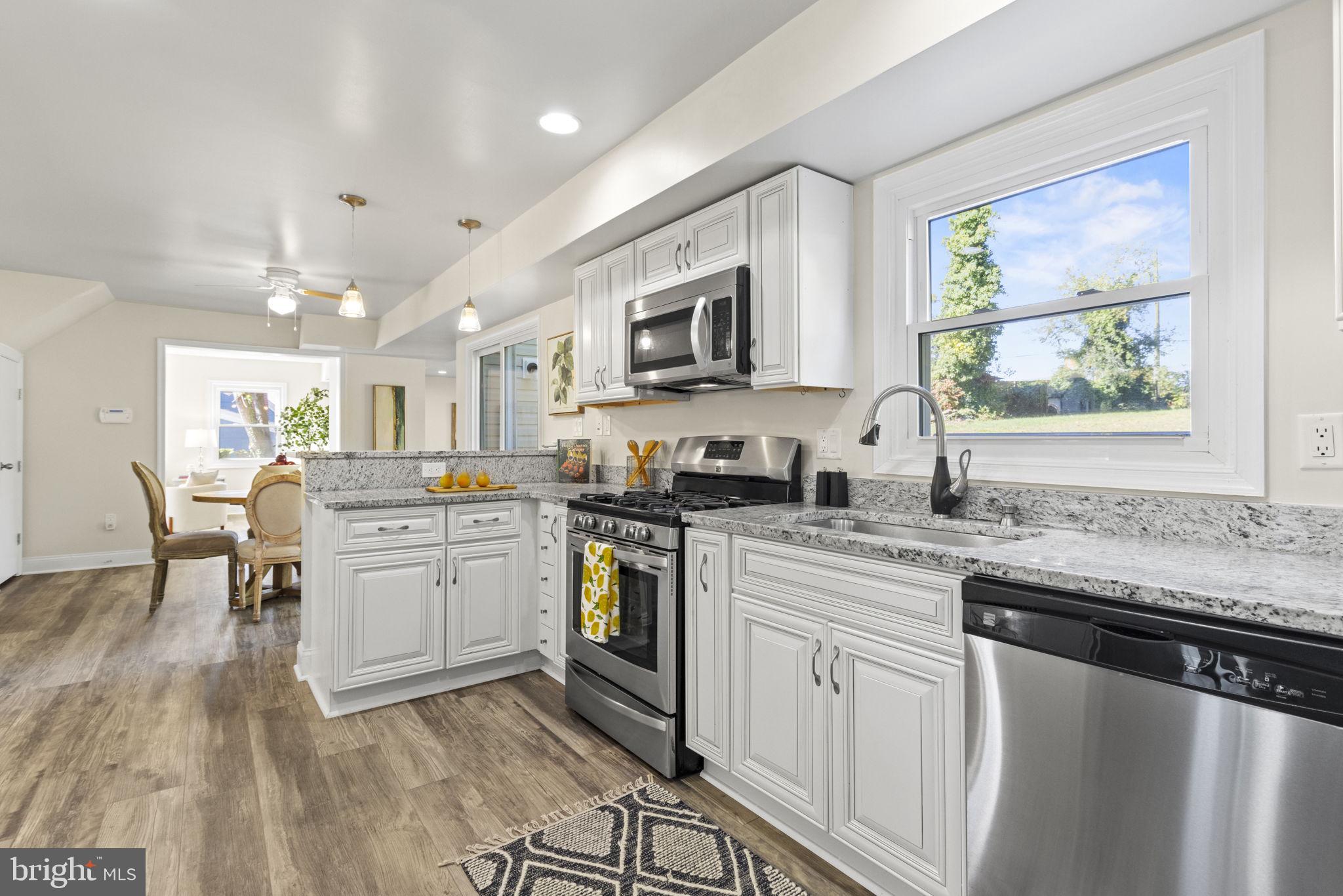 BUCKINGHAM AT BELAIR - Residential