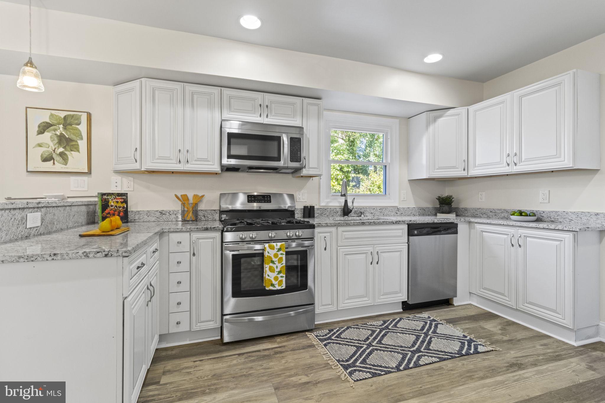 BUCKINGHAM AT BELAIR - Residential