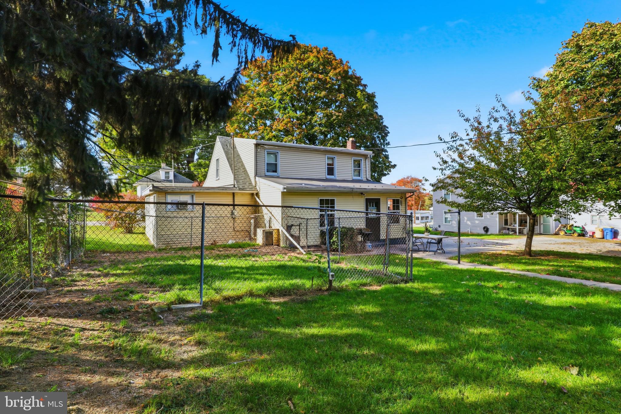 MANCHESTER BORO - Residential