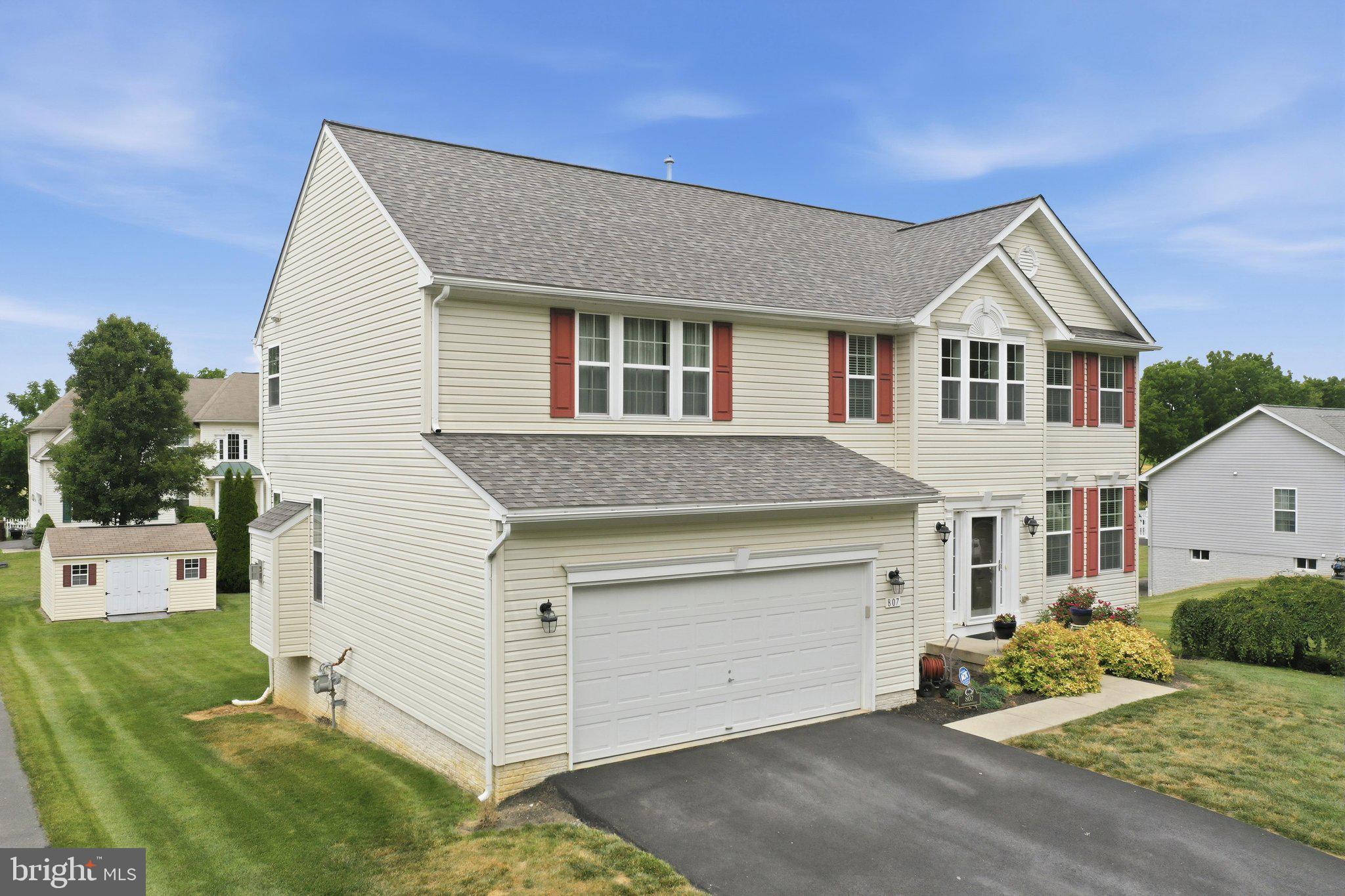 807 CRESTWOOD DRIVE 106