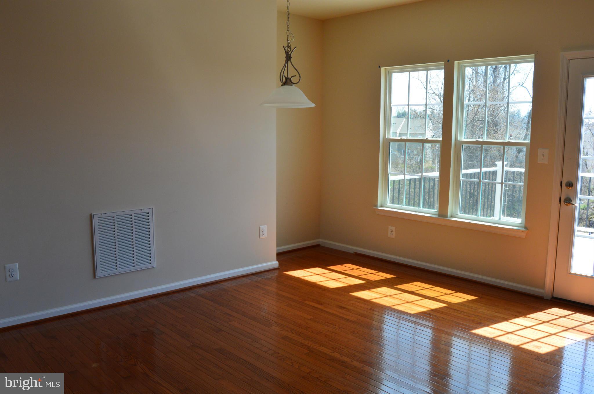 523 LOTHIAN WAY 178