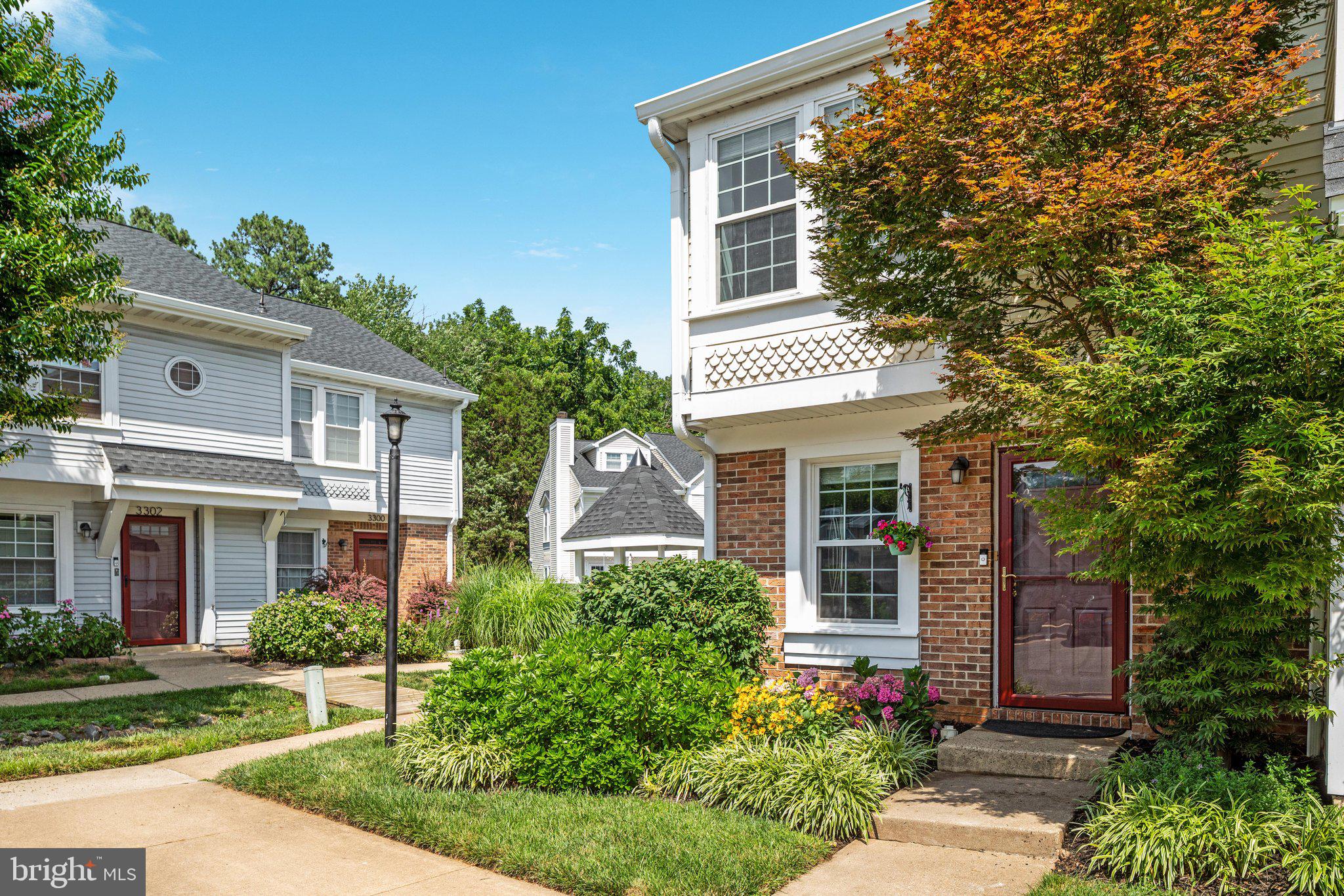 3301 LAKESIDE VIEW DRIVE 2-1