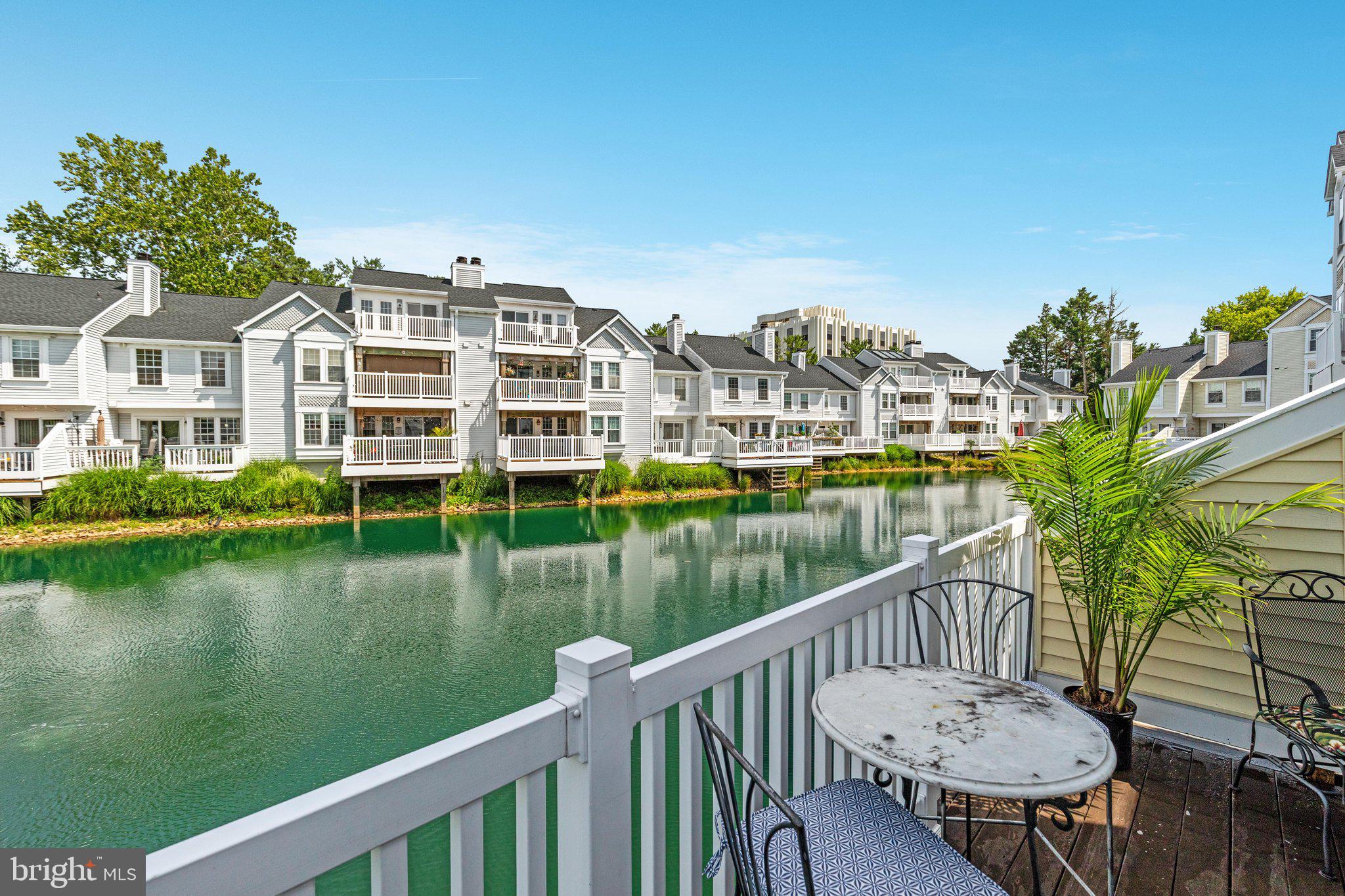 3301 LAKESIDE VIEW DRIVE 2-1
