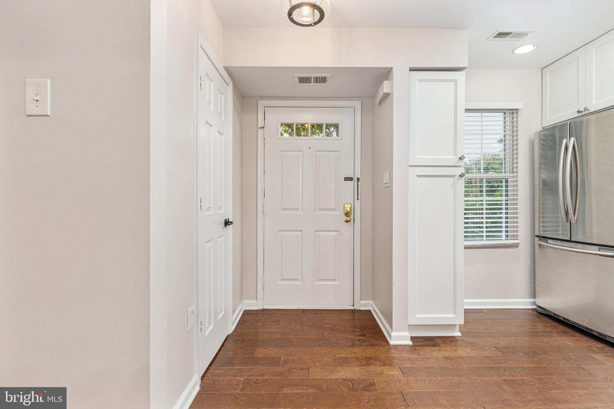 3301 LAKESIDE VIEW DRIVE 2-1