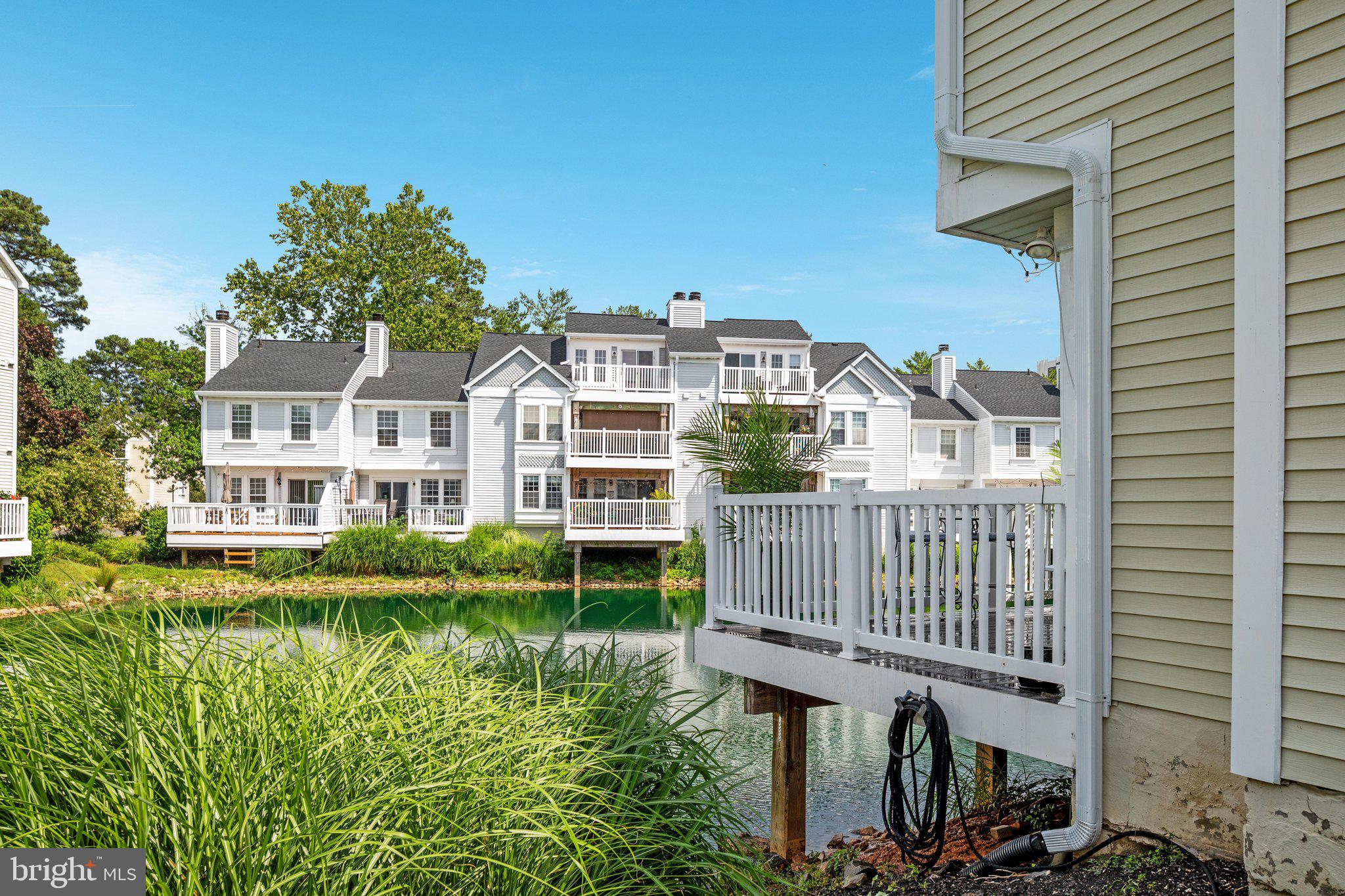 3301 LAKESIDE VIEW DRIVE 2-1