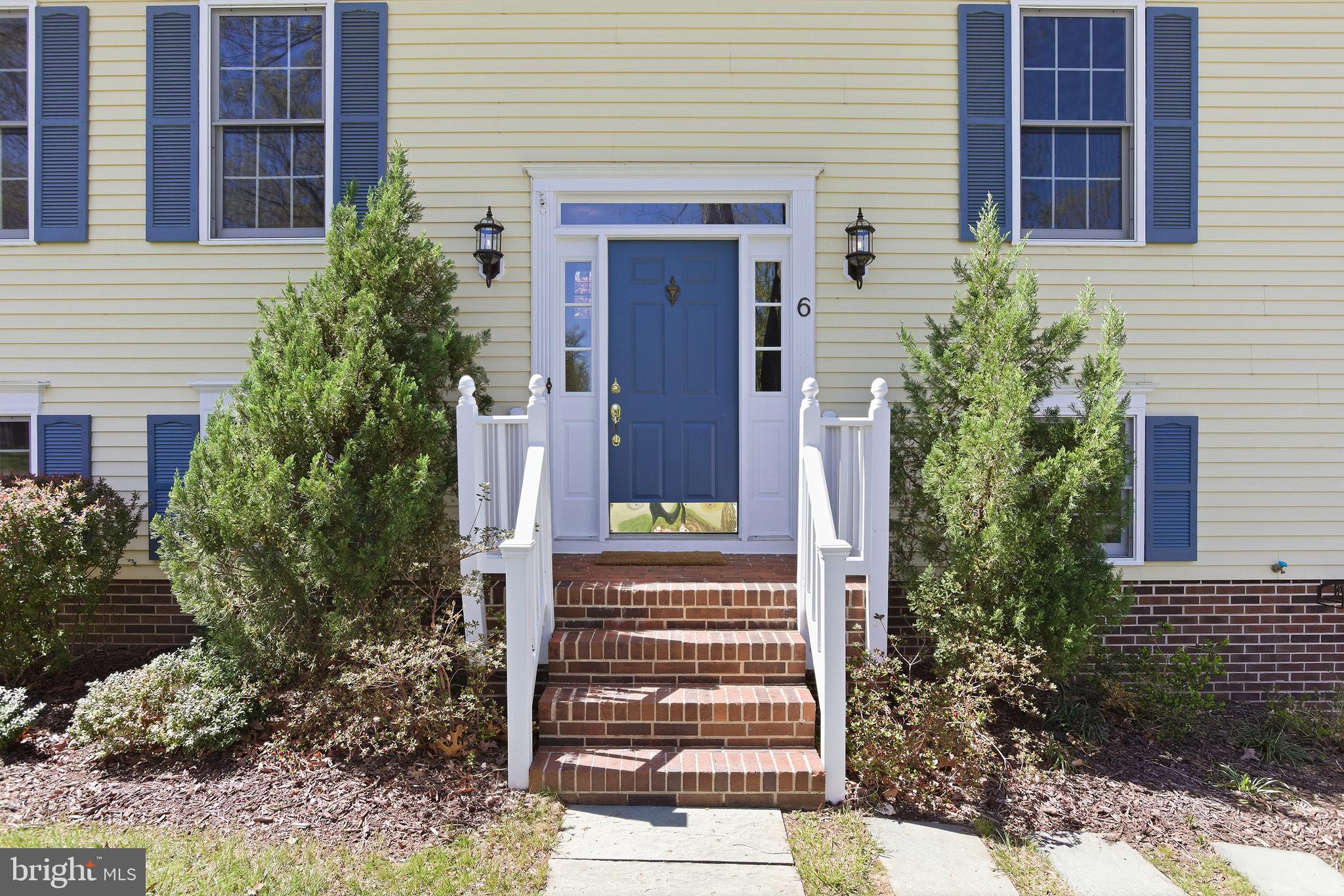 6 LORD FAIRFAX DRIVE