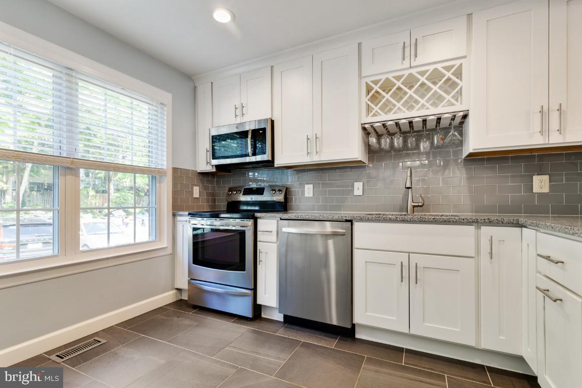 HERITAGE HILL OF ALEXANDRIA - Residential