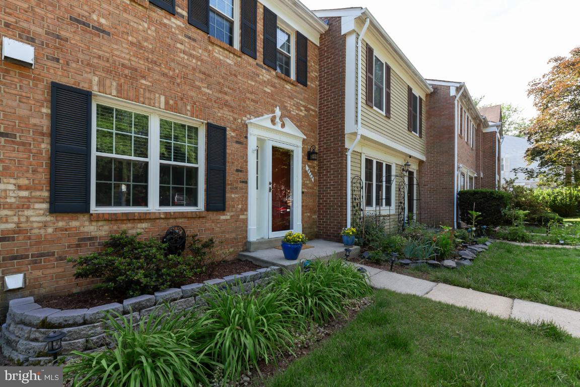 HERITAGE HILL OF ALEXANDRIA - Residential