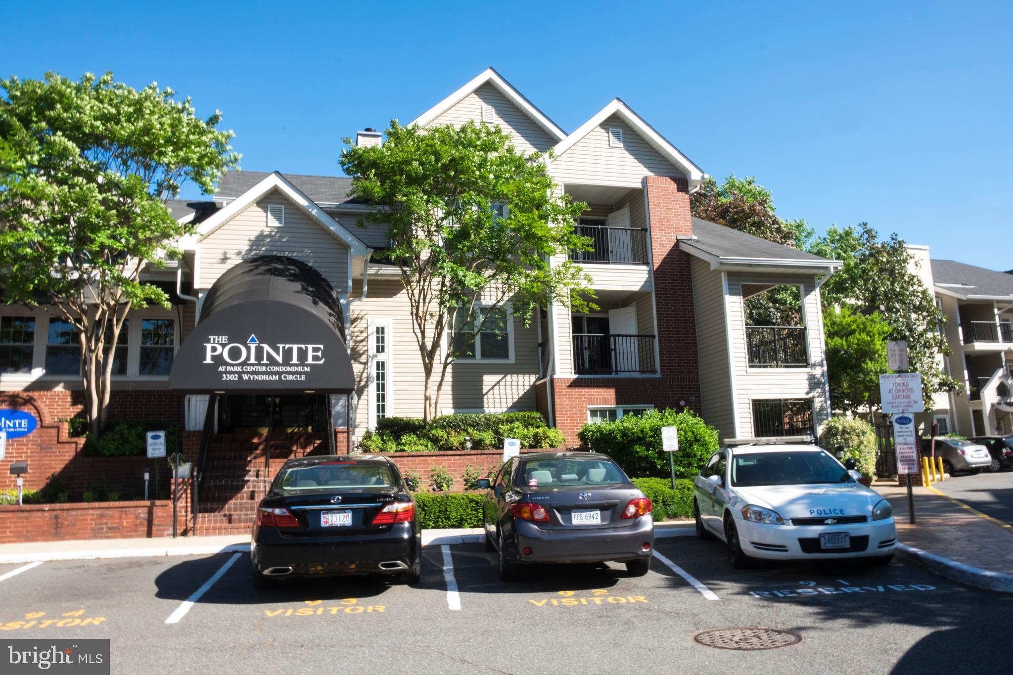 POINTE AT PARK CENTER - Residential Lease