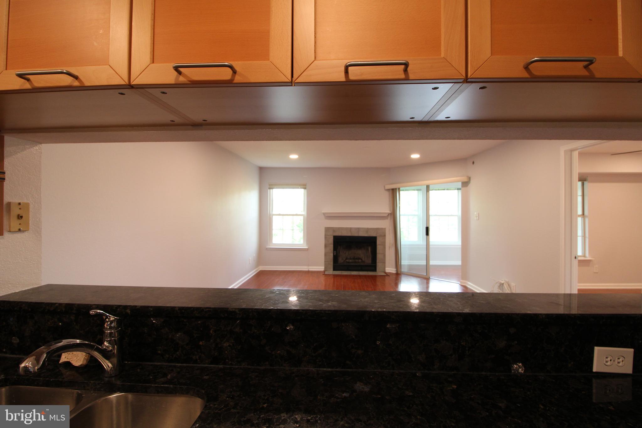 POINTE AT PARK CENTER - Residential Lease