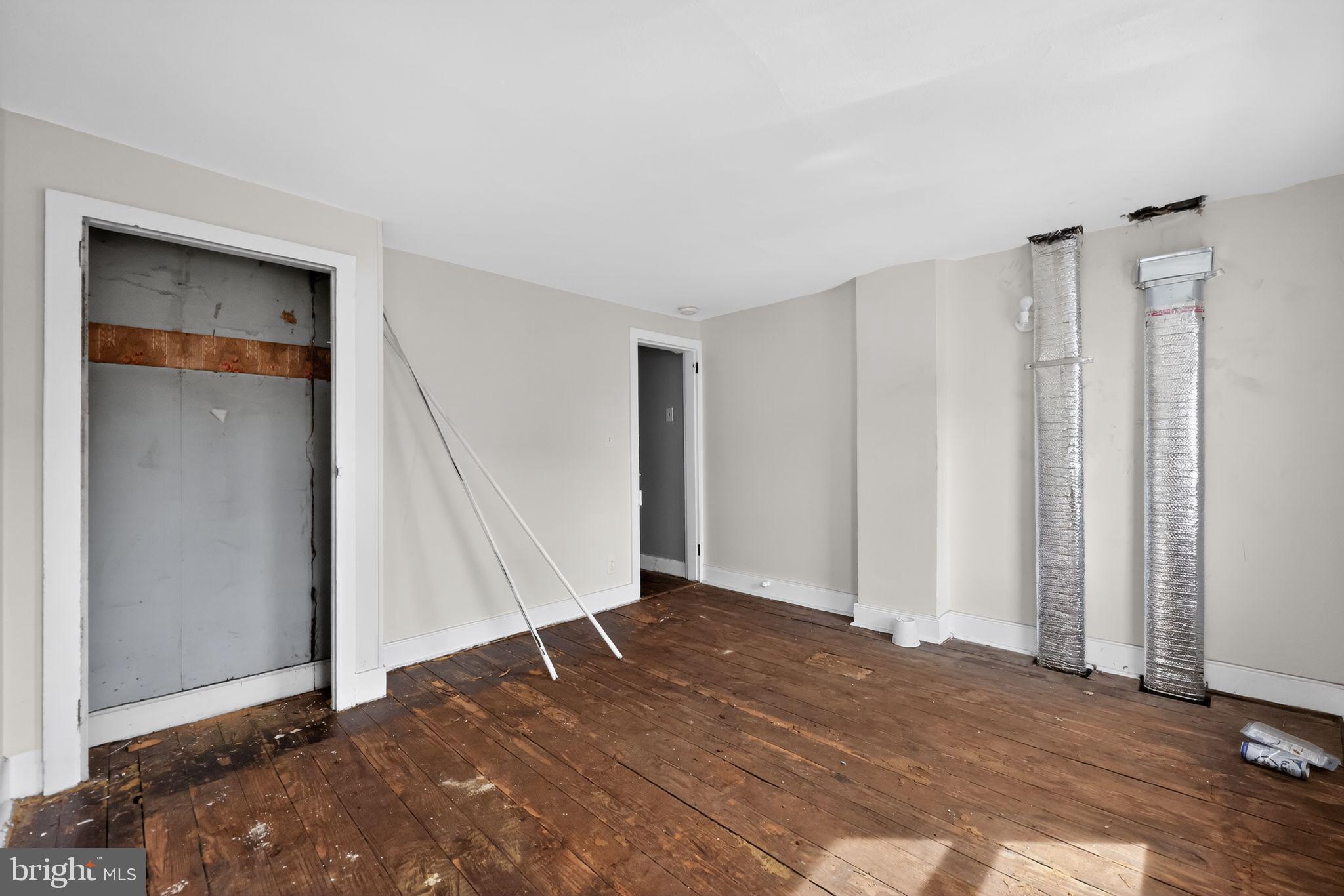 BRISTOL - Residential