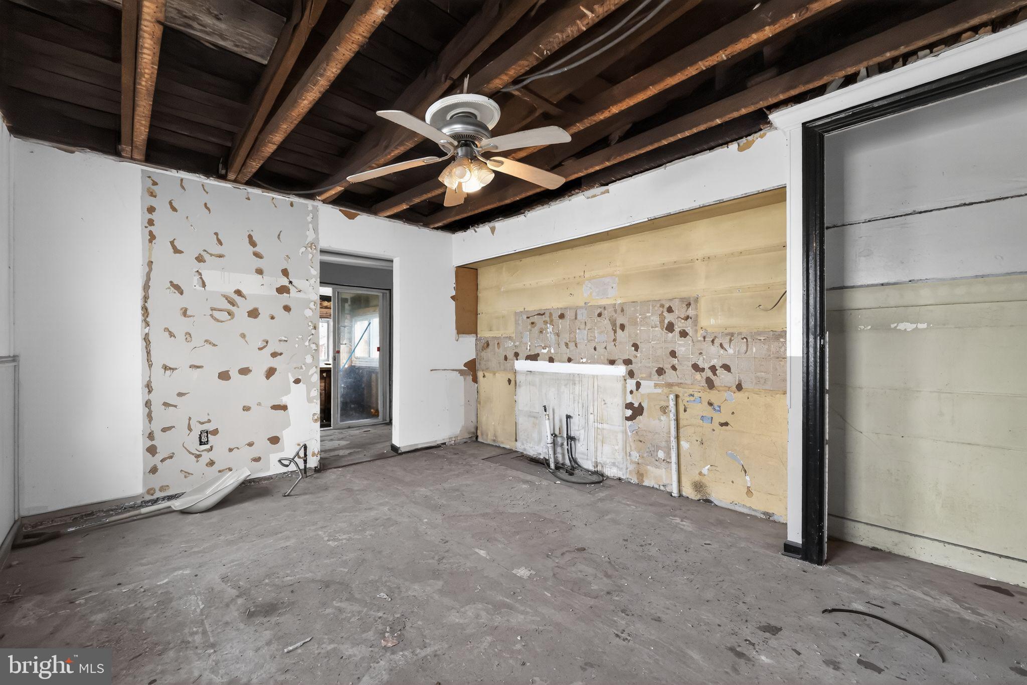 BRISTOL - Residential