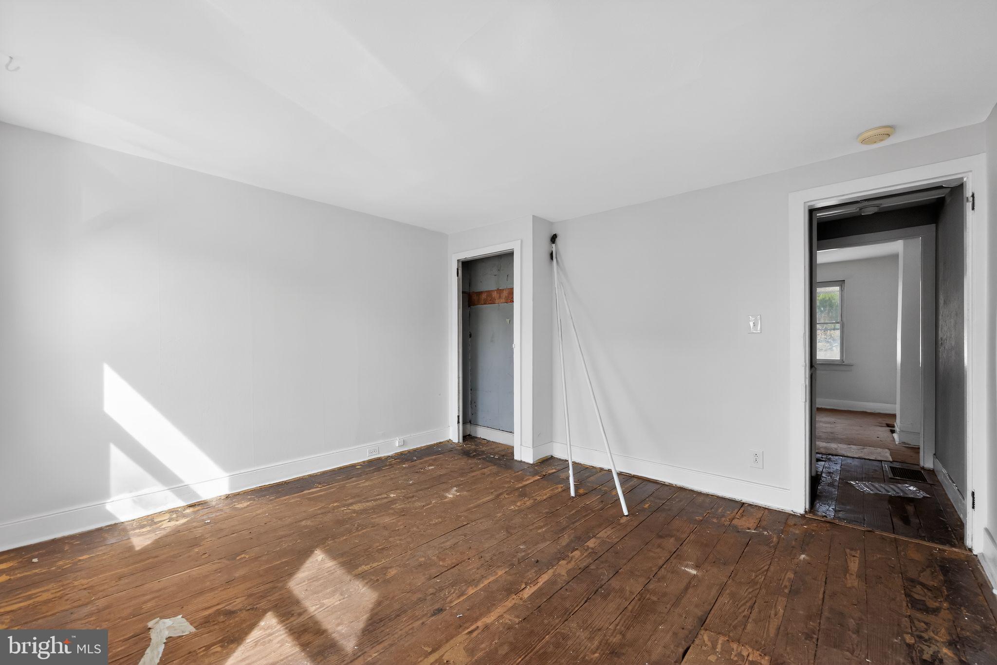 BRISTOL - Residential