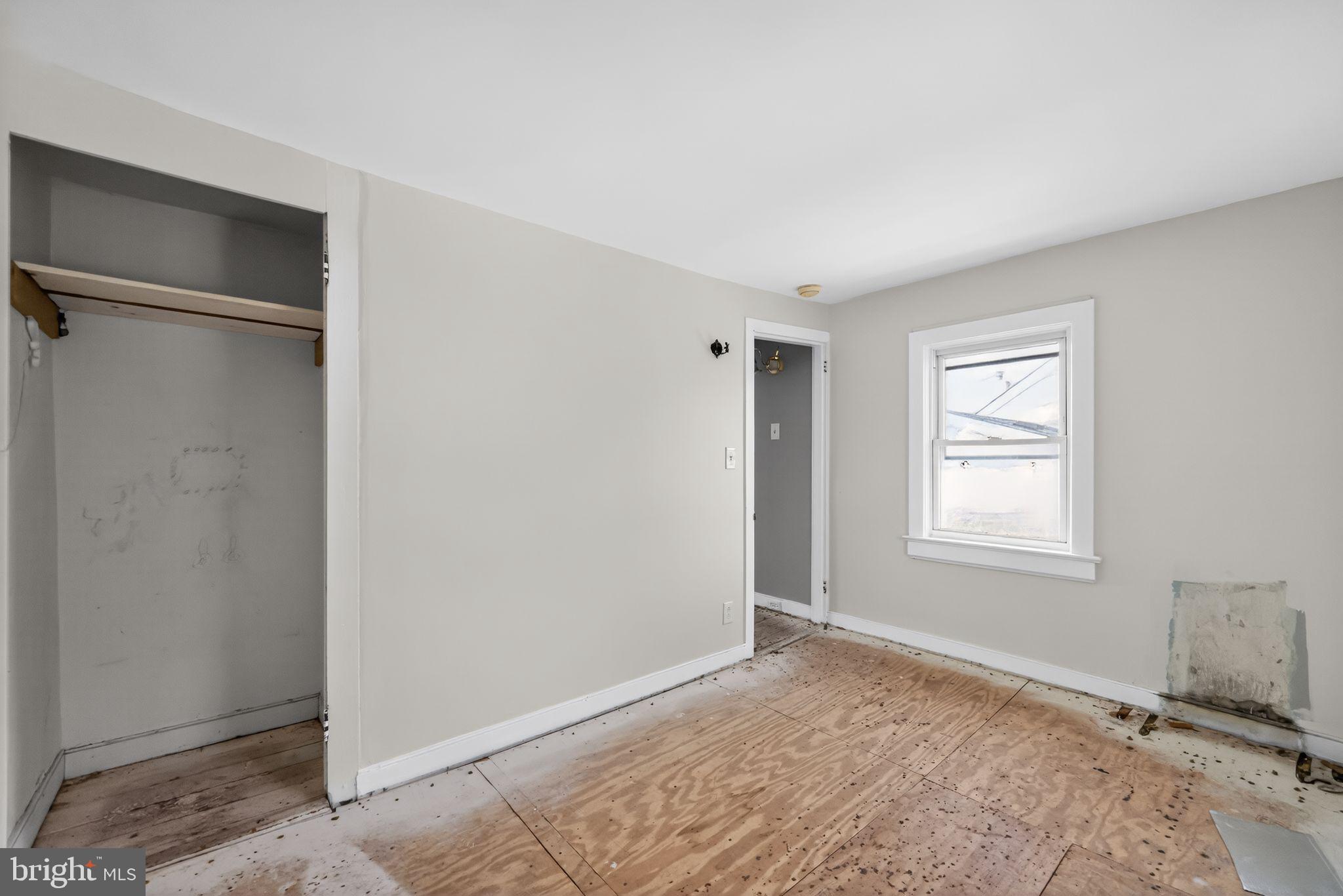 BRISTOL - Residential