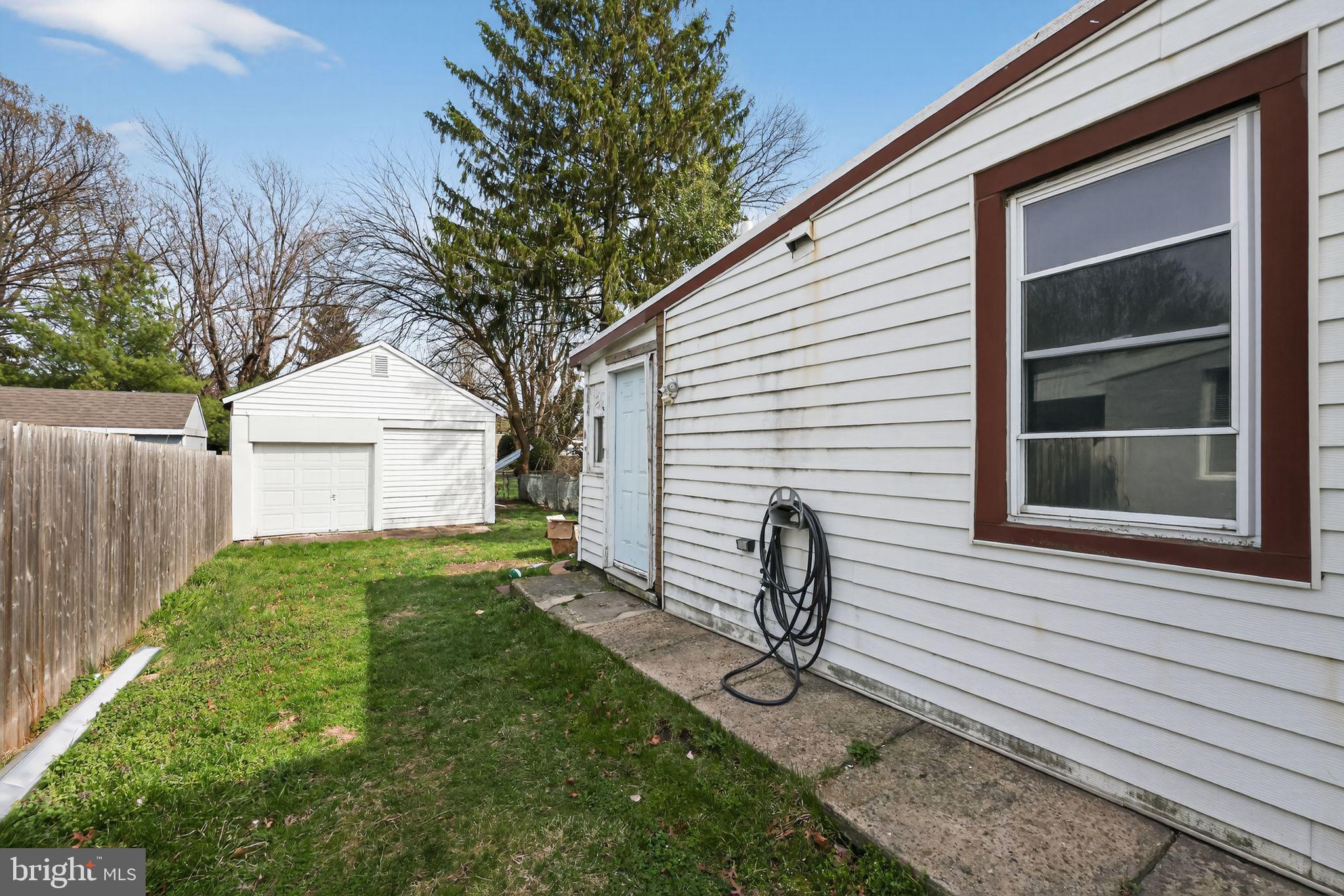 BRISTOL - Residential