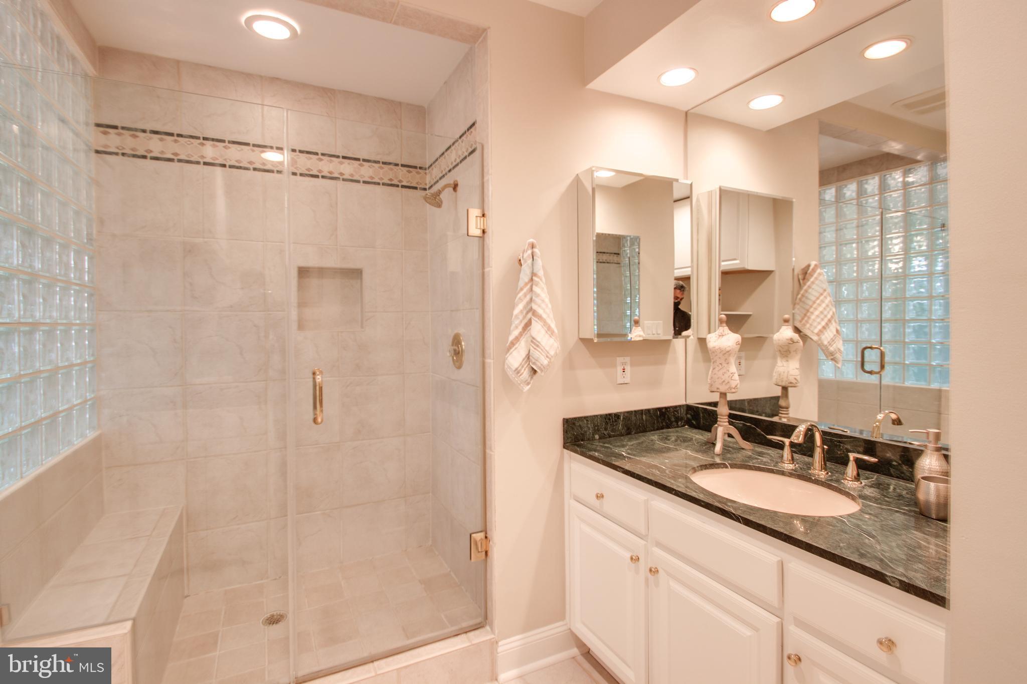 GEORGE WASHINGTON PARK - Residential