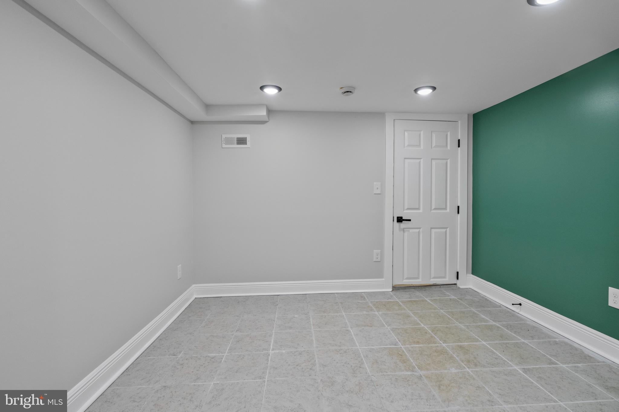 MCELDERRY PARK - Residential