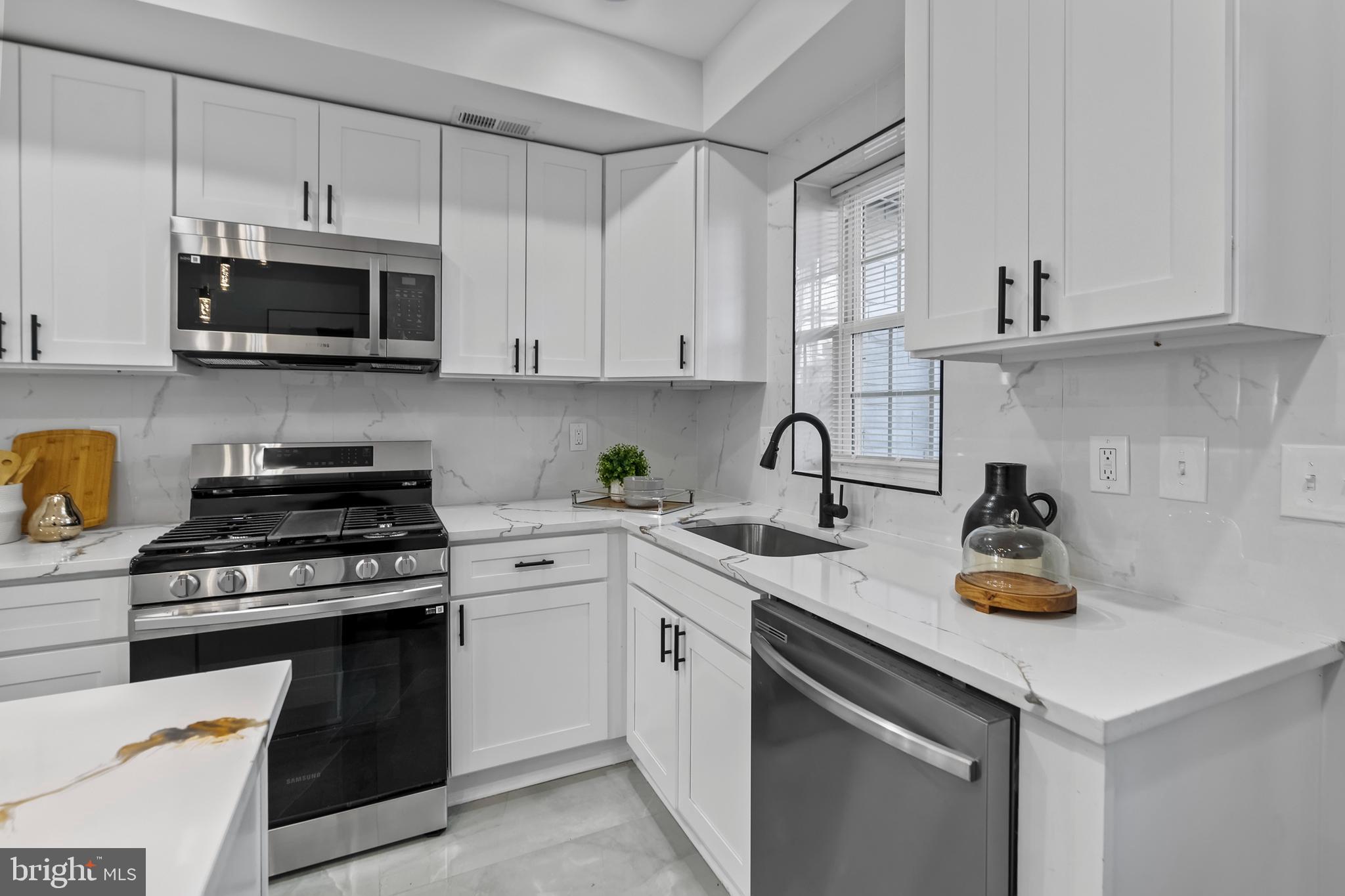 MCELDERRY PARK - Residential