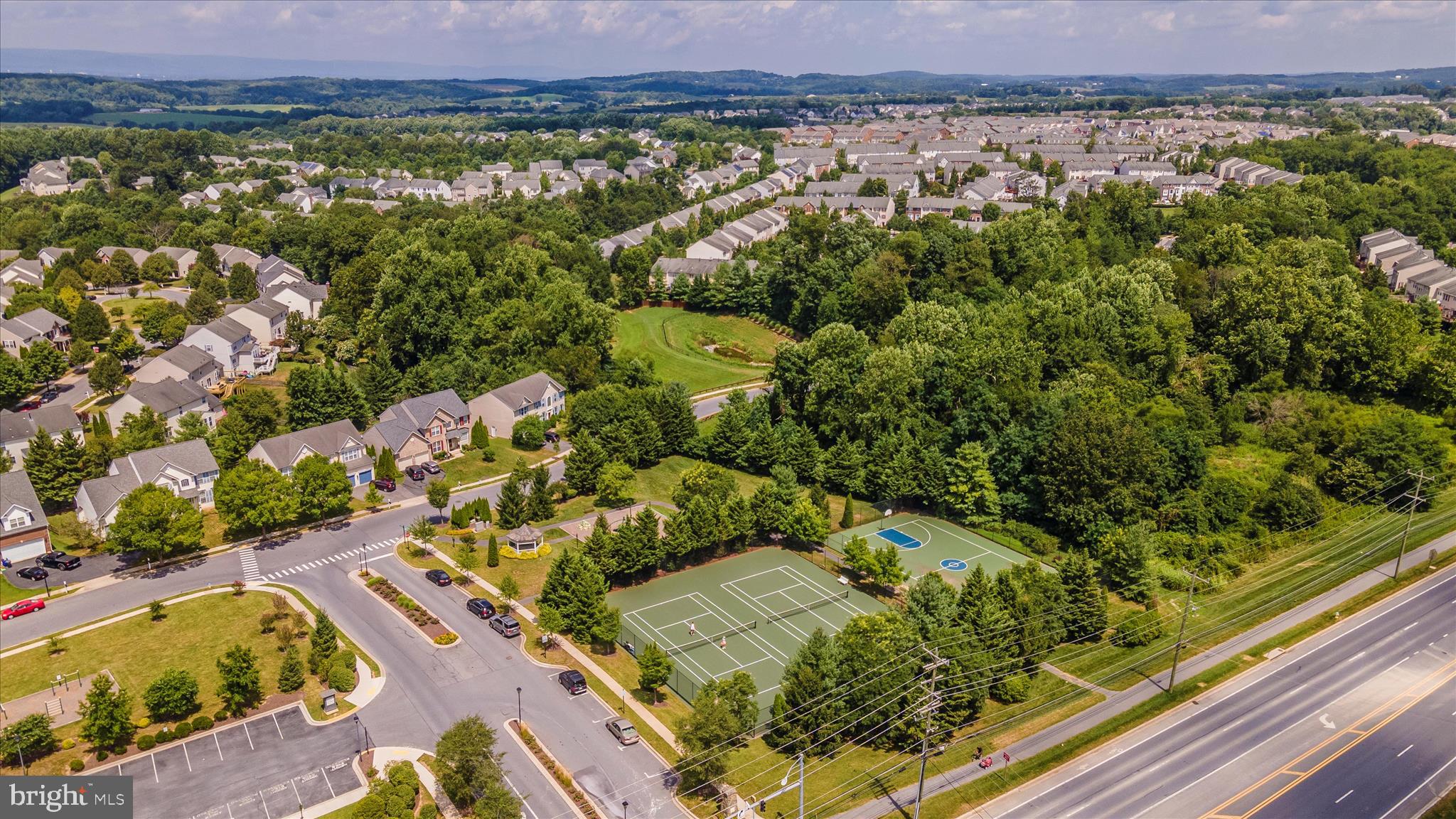 VILLAGES OF URBANA - Residential