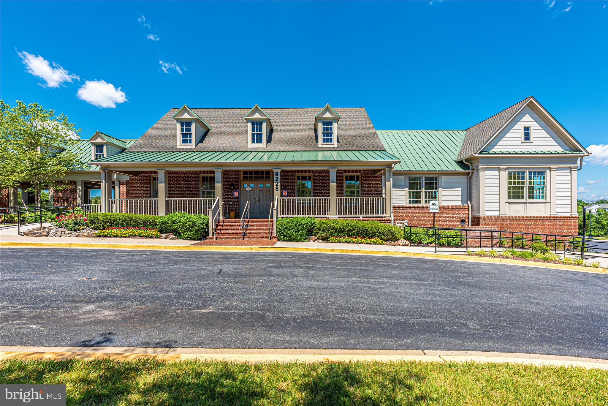 VILLAGES OF URBANA - Residential