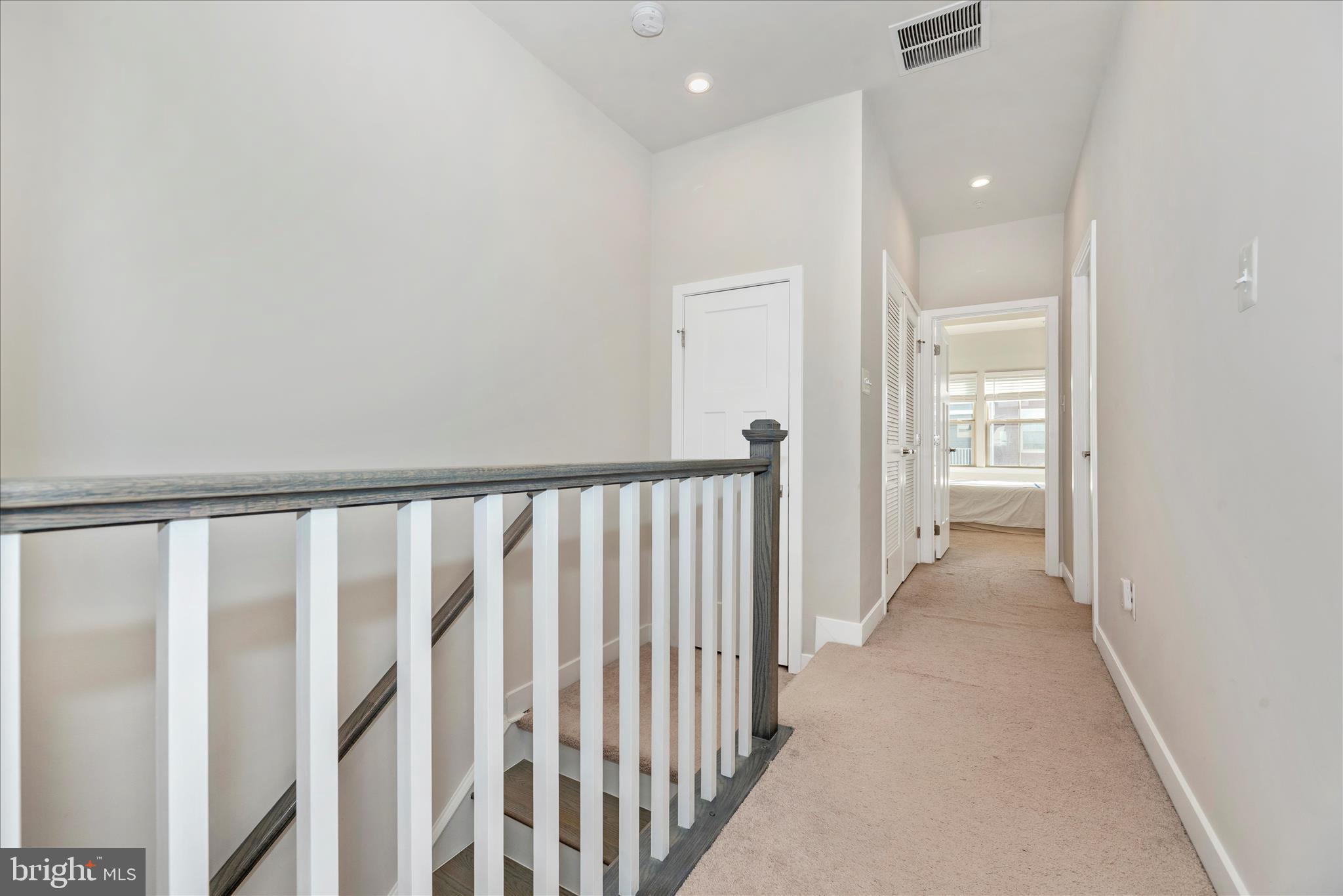 VILLAGES OF URBANA - Residential