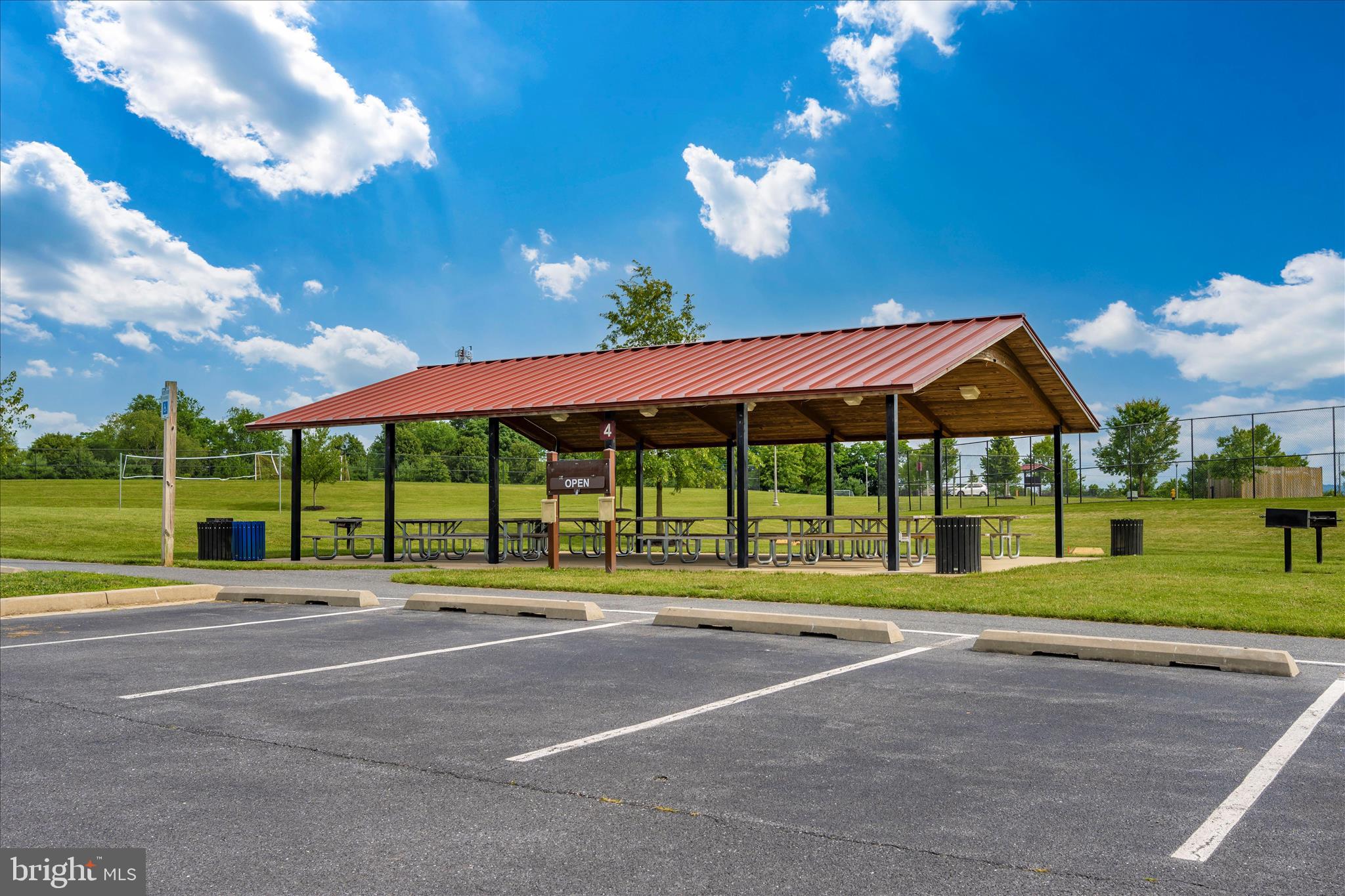 VILLAGES OF URBANA - Residential