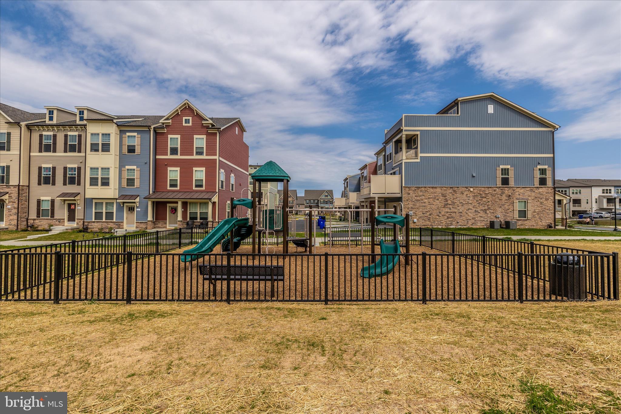 VILLAGES OF URBANA - Residential