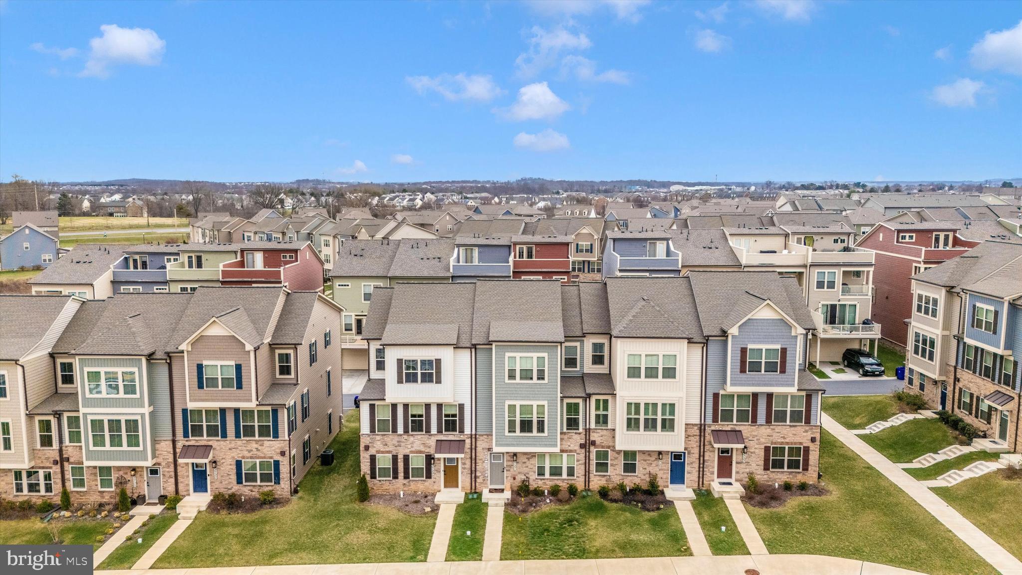 VILLAGES OF URBANA - Residential