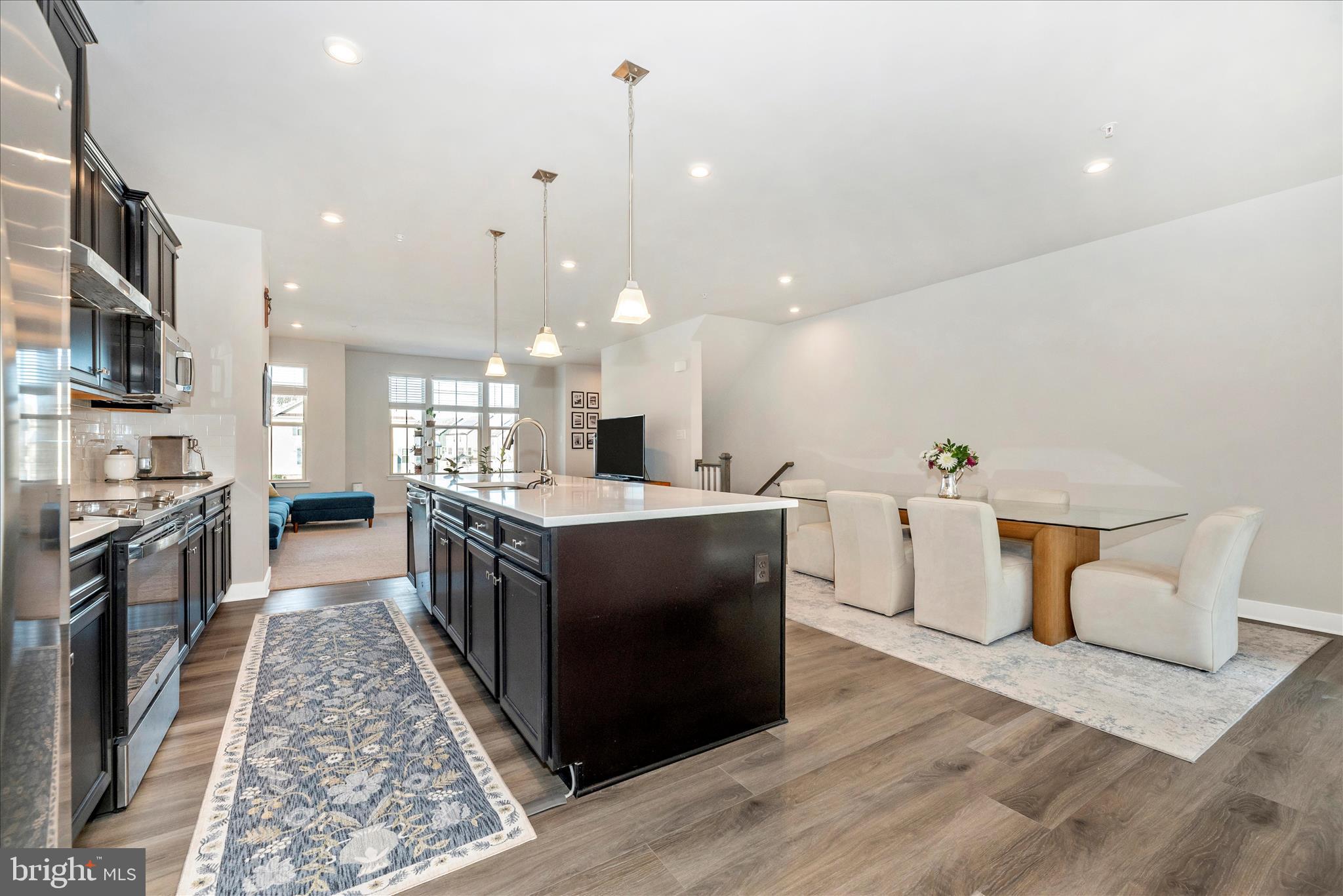 VILLAGES OF URBANA - Residential