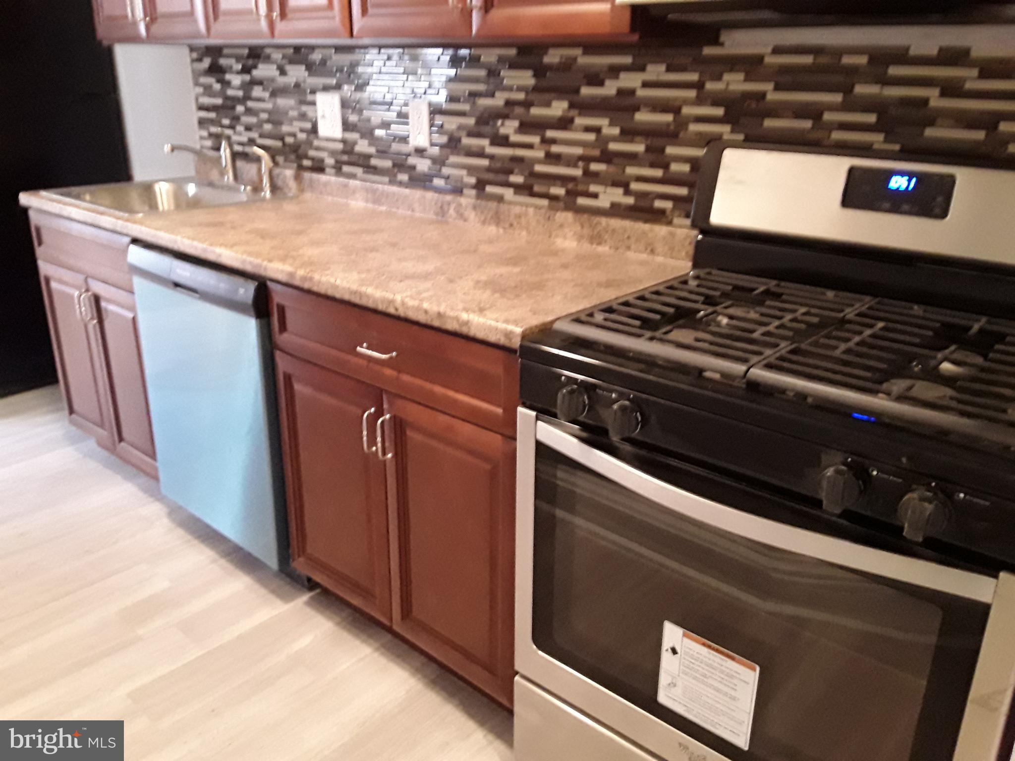 5818 WOODCREST AVENUE