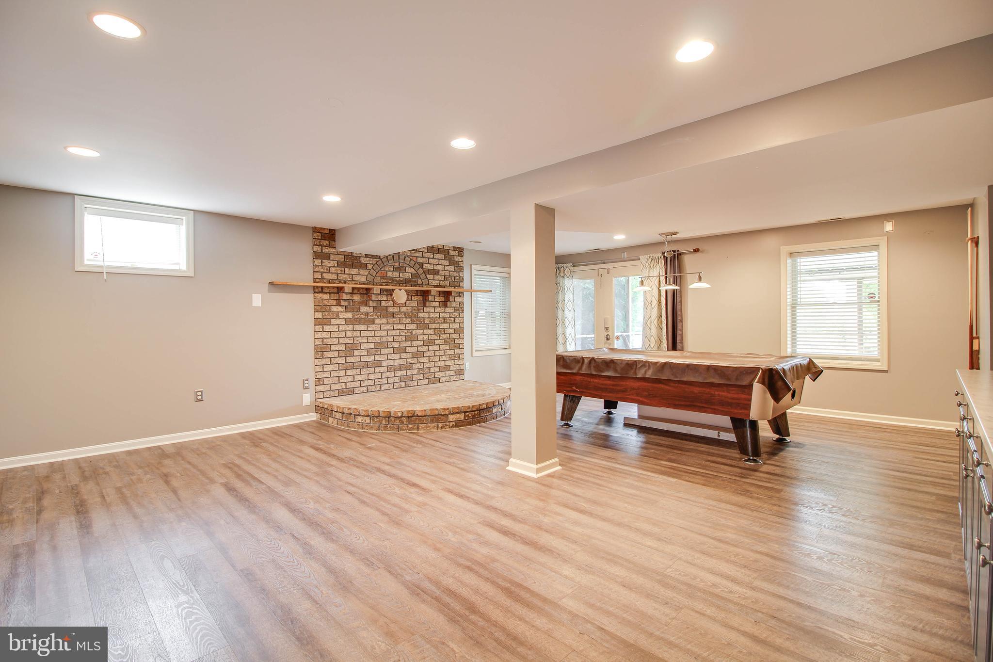 CHRISTY ACRES - Residential