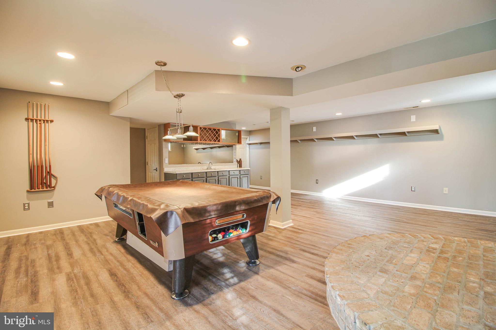 CHRISTY ACRES - Residential