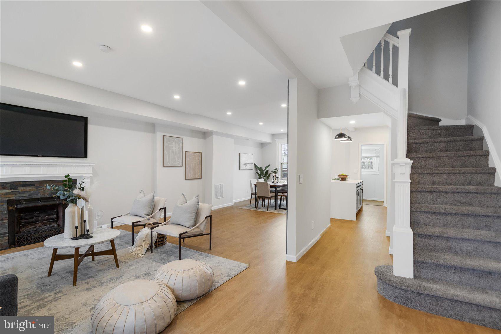 WAVERLY - Residential