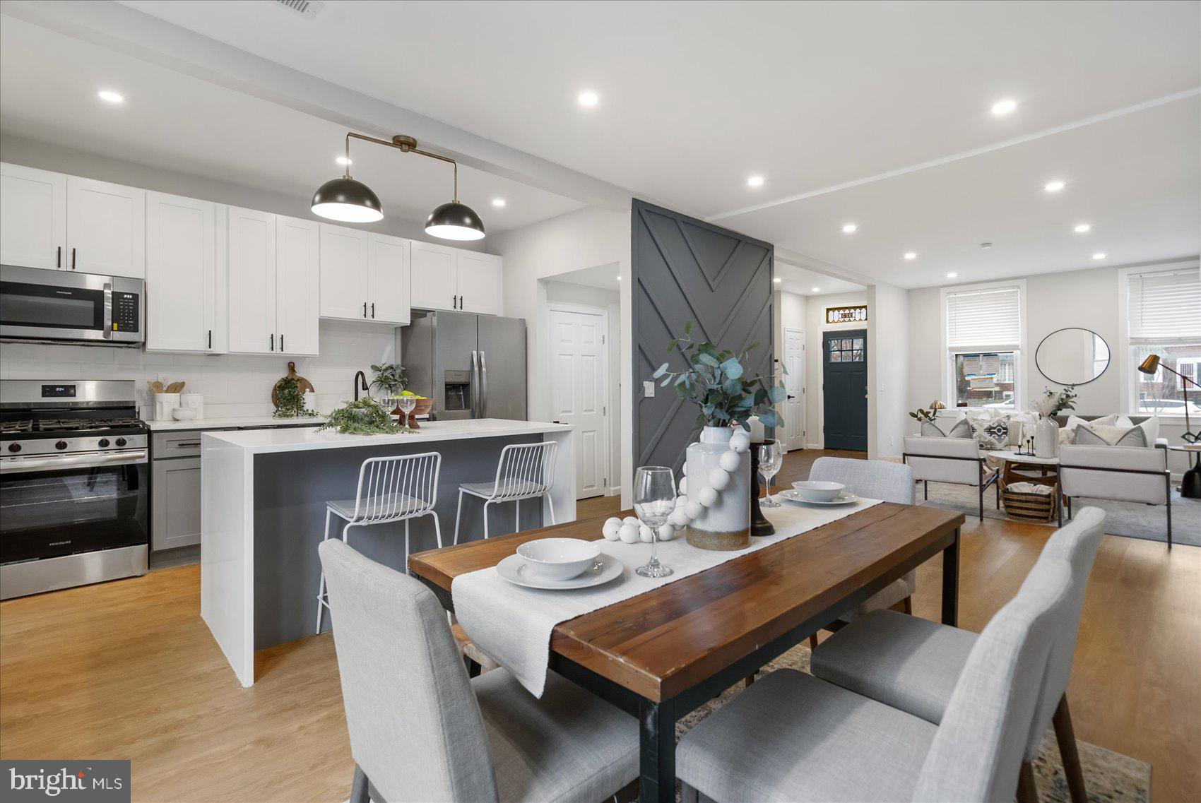 WAVERLY - Residential