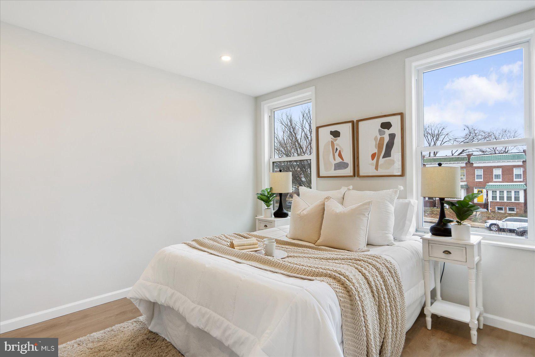WAVERLY - Residential