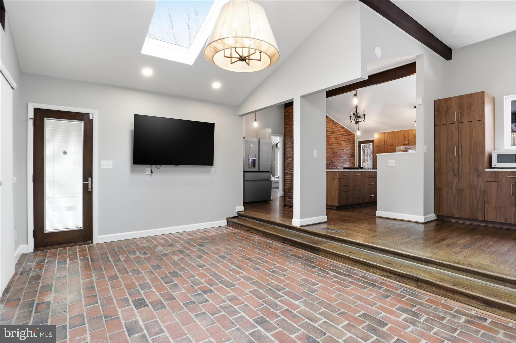 BOUNDBROOK - Residential