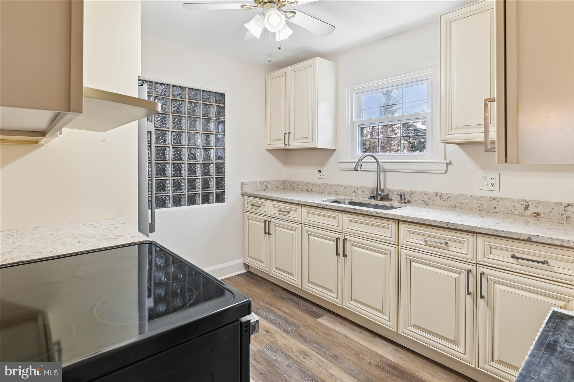 AVALON - Residential